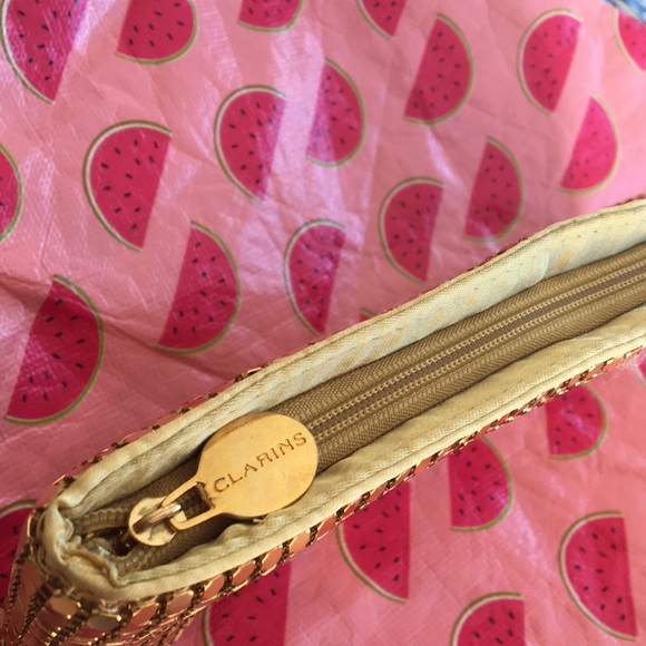 Purse - Picture 2 of 2